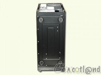 test-antec-three-hundred-006.jpg