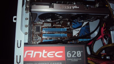 Gtx560 ti + Antec HCG 620w (3).JPG