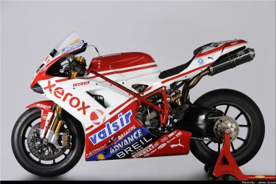 ducati_1198_sbk_2009_002 - Copie.jpg