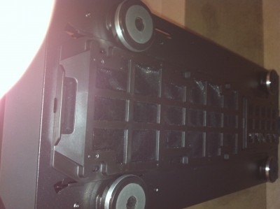 Deux filtres a poussière en dessous