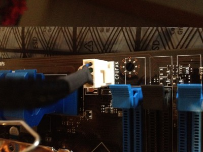 photo 6.JPG (2.18 Mio) Vu 1342 fois Branchement du ventirad