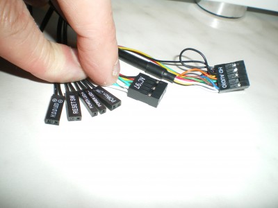 connexions etant vendu avec la tour Monster white Advance